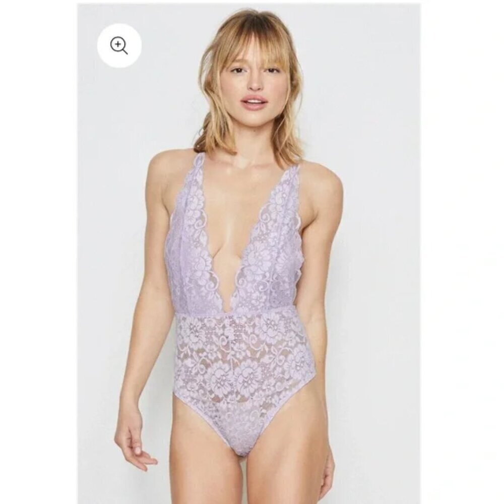 NWT$78 HAH Comin In HAHt Lace Bodysuit Lingerie Lavender Lilac Light Purple XS